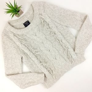 Abercrombie and Fitch Grey Fringe Sweater Size Medium